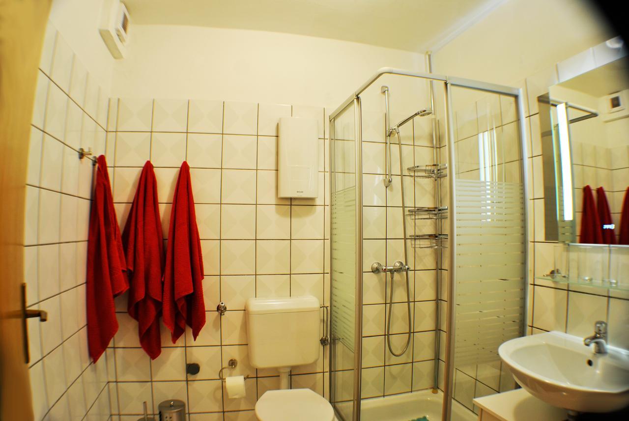 Apartmenthaus „Am Gersthof“ Am Nationalpark Kellerwald-Edersee Gellershausen Dış mekan fotoğraf