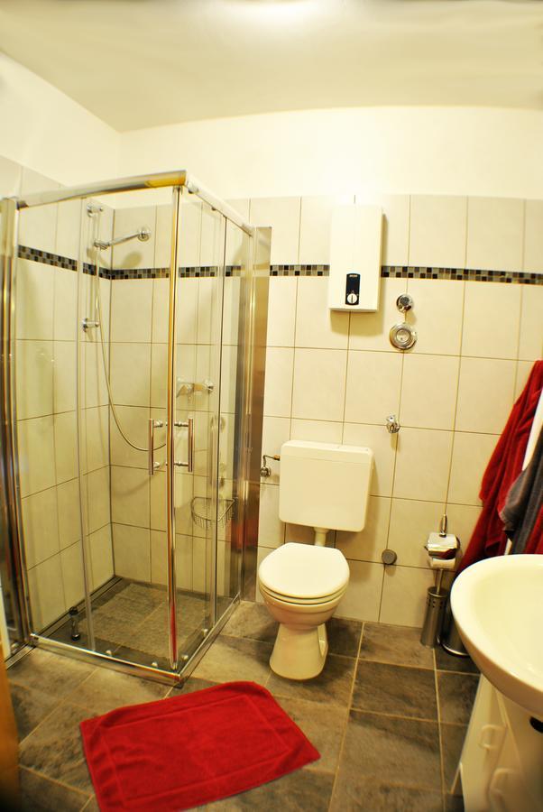 Apartmenthaus „Am Gersthof“ Am Nationalpark Kellerwald-Edersee Gellershausen Dış mekan fotoğraf